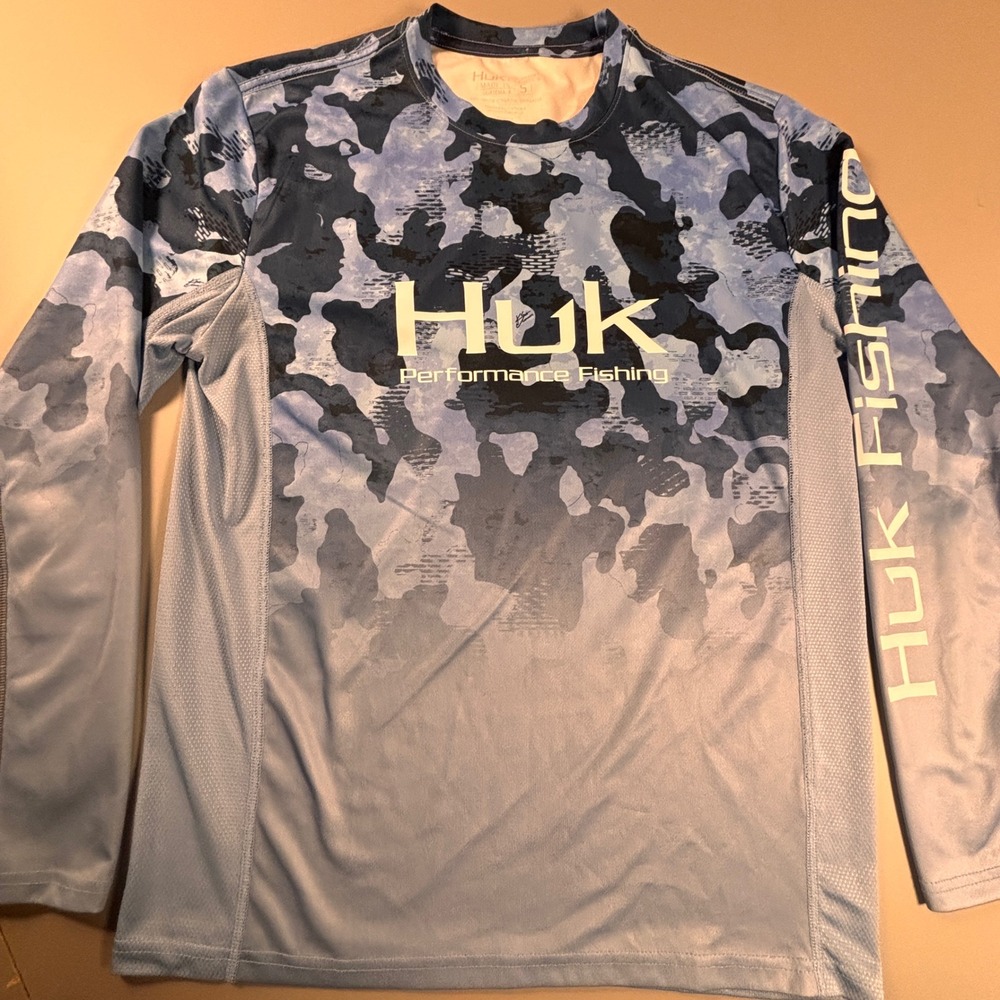 Huk Performance Fishing Shirt Mens Small Camo Long Sleeve UPF Outdoor